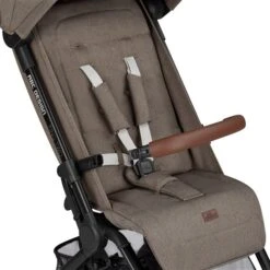 ABC Design Ping Two Reisebuggy - Pure Nature - Kollektion 2023 18 ABC Design Ping Two Reisebuggy - Pure Nature - Kollektion 2023 -Babyprodukte Geschäft kinderwagen buggy stroller ping two nature 10 schutzbuegel 10