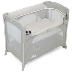 Joie Kubbie Sleep Beistellbett Wheat 2in1 Reisebett 7 Joie Kubbie Sleep Beistellbett Wheat 2in1 Reisebett -Babyprodukte Geschäft p1807abwhe000 kubbiesleep wheat ltang down 0784 cs cc hr